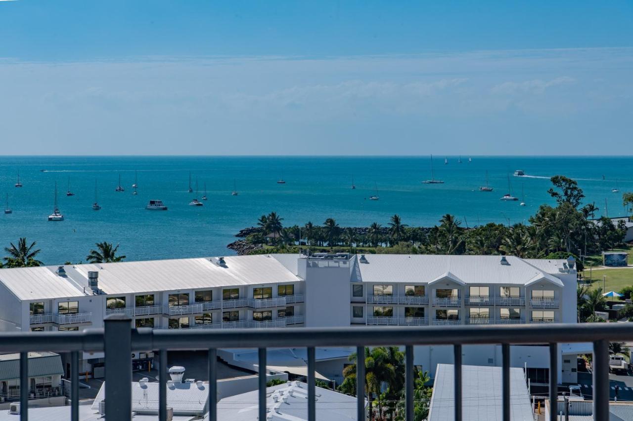 Ocean View 16A Studio Pool & Spa Wi-Fi Airlie Beach Ngoại thất bức ảnh