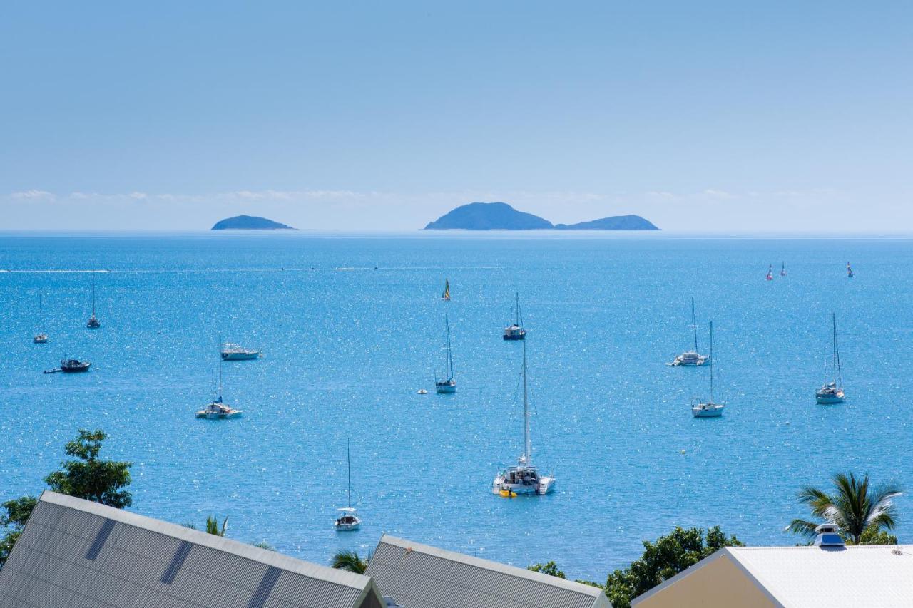 Ocean View 16A Studio Pool & Spa Wi-Fi Airlie Beach Ngoại thất bức ảnh
